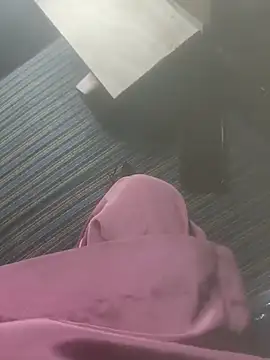 YOURBHABI143 webcam