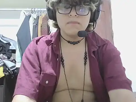 layom_21 webcam