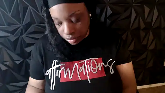 Sexymona1218 webcam