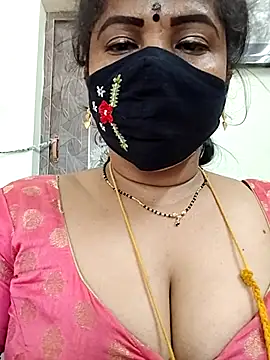 gaurika18 webcam