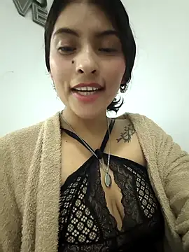 Fox_Roxxan webcam