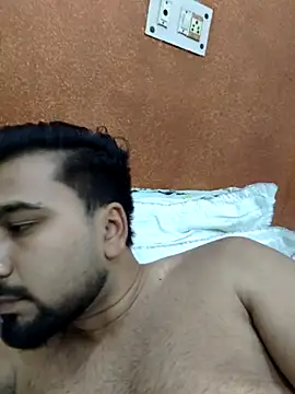 12vxyz - 12vxyz's free webcam - UK Sex Cams
