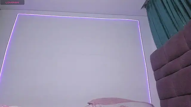 maazikeenx webcam