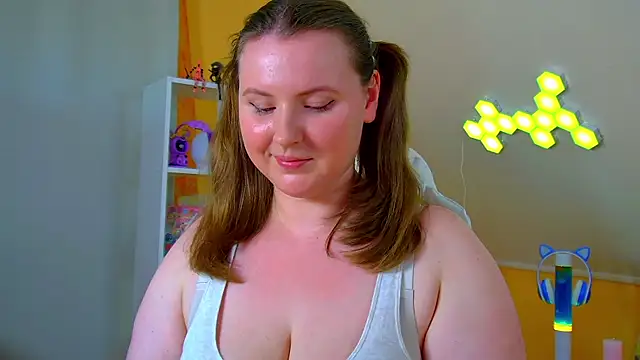 MelodyMoores webcam