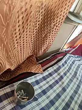 Boobsloverjatt webcam