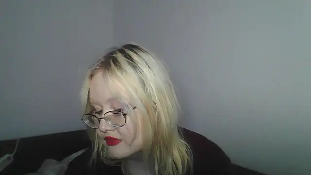 Elayne_Sweet live cam on StripChat