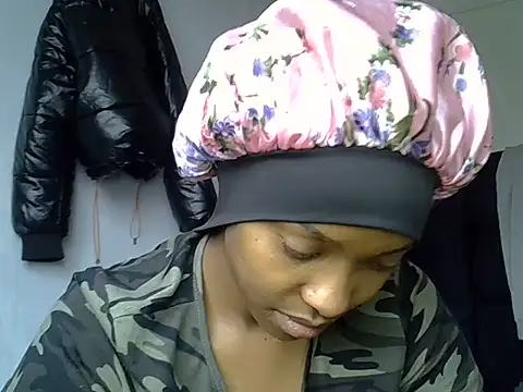 pretty_jaz webcam