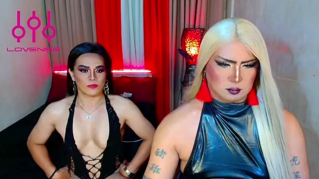 Wildest_Slave_Huntress webcam