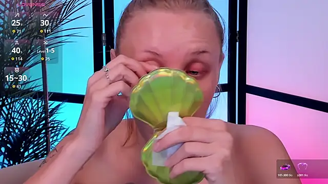 LianaFord webcam