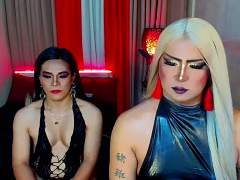 Wildest_Slave_Huntress webcam