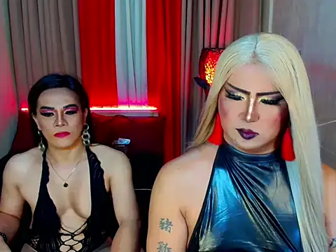 Wildest_Slave_Huntress webcam