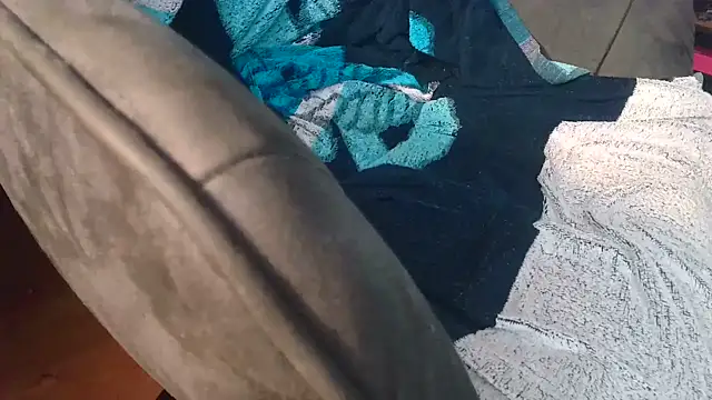 T0Yforeskin webcam