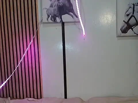Baby_cassy18 webcam