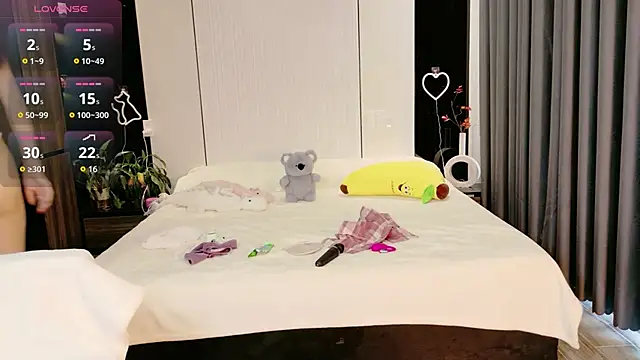 nyxxfire (F young) - RAINBOW SQUIRT
