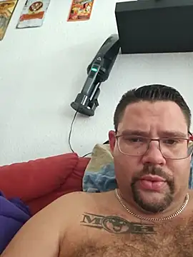 sexykevin17cm webcam