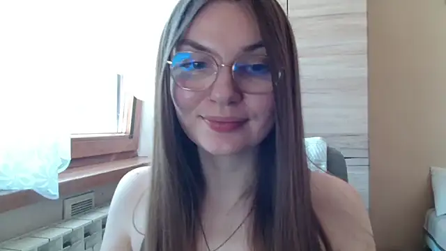 LooveELLYx webcam