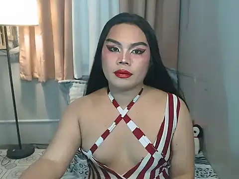 TSbrianaHugeCock webcam