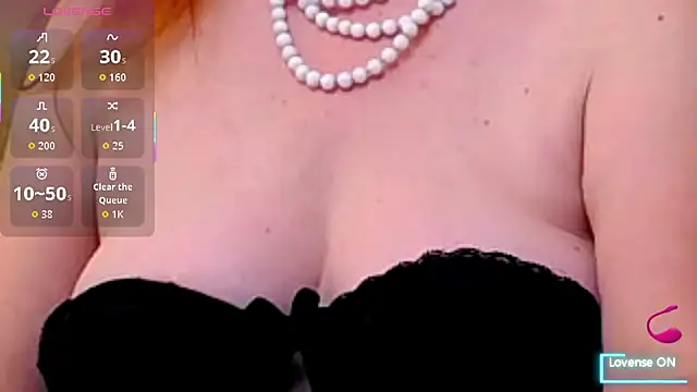 GiselleFox live cam on StripChat