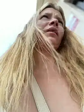 AnastasiaAniess webcam