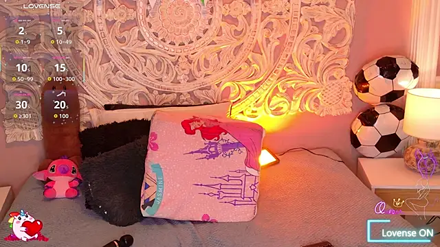MalaikaBrown webcam
