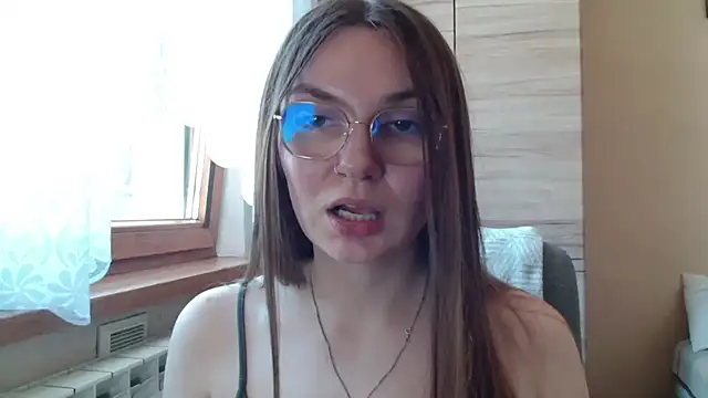 LooveELLYx webcam