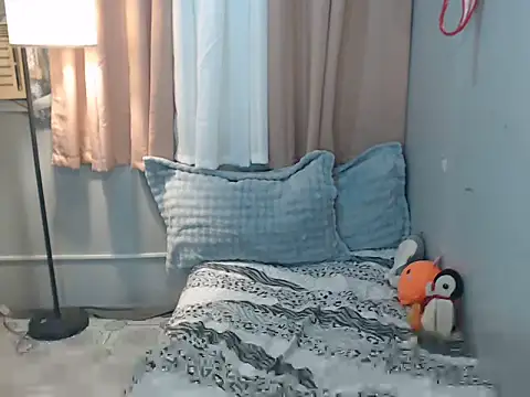 TSbrianaHugeCock webcam