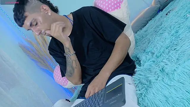 ChocoBunny1 webcam