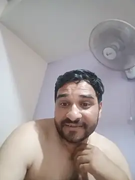 Moniya7777 webcam