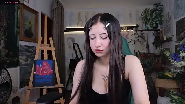 EffieMeowley webcam