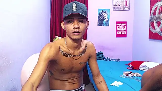 black_twinks webcam