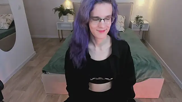 AuraLaunni webcam