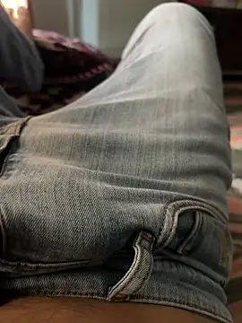 hotcuteguy_xxx1 webcam