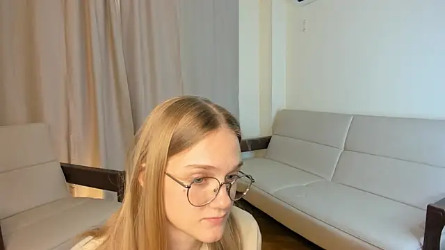 FemMantis webcam