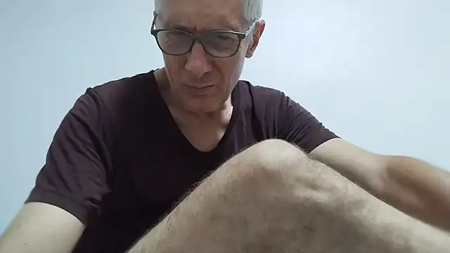 BIGUNCUTHARDCOCK webcam