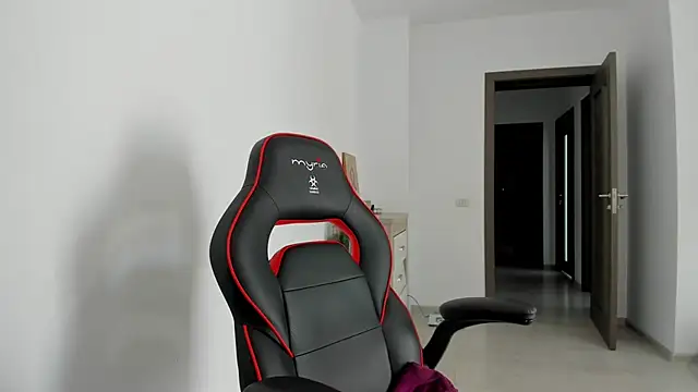 amiraisa11 webcam