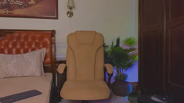 Real_Tini webcam