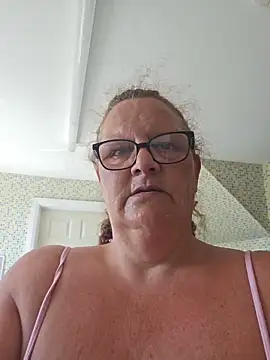 MissQueenBeex webcam