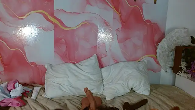 hellenngp live cam on StripChat