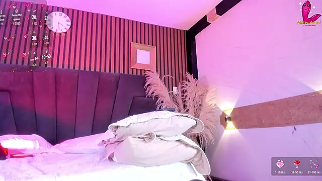 BritanyBrown_ webcam