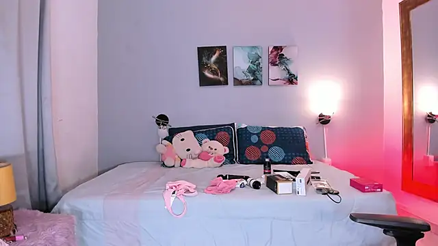 KimTaylorW webcam