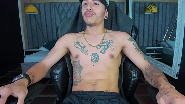 DanteLuxx webcam