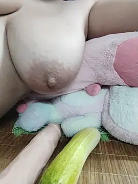 Bigboobs909 webcam