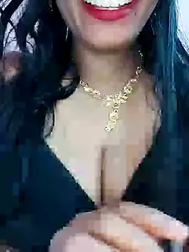 Mayuri-hot webcam