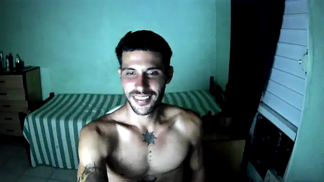 CubanHot27 webcam