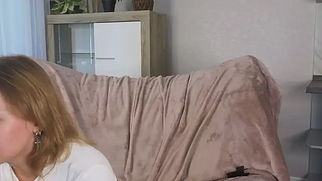 BoobsCorporation webcam