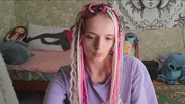 Cutie_Adelia webcam