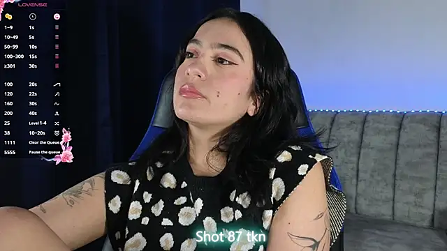 ZaraDames_ webcam