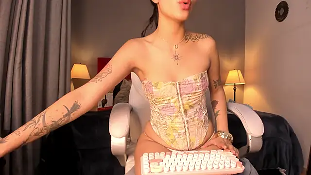 Giovanna_oliveira webcam