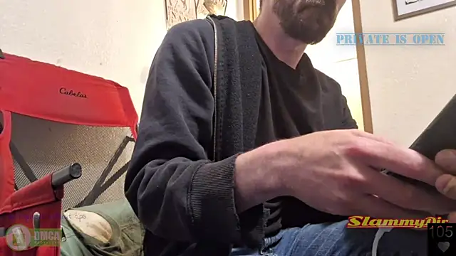 SlammyDjr webcam