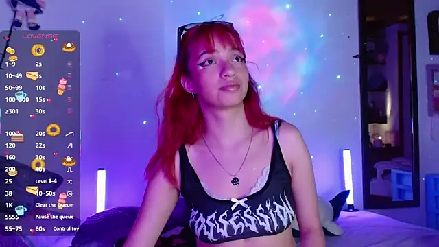 evie_cloud webcam